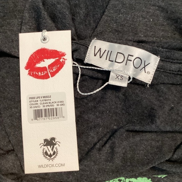 Wildfox Pride Lips Muscle Tank Size XS Black - Picture 6 of 7
